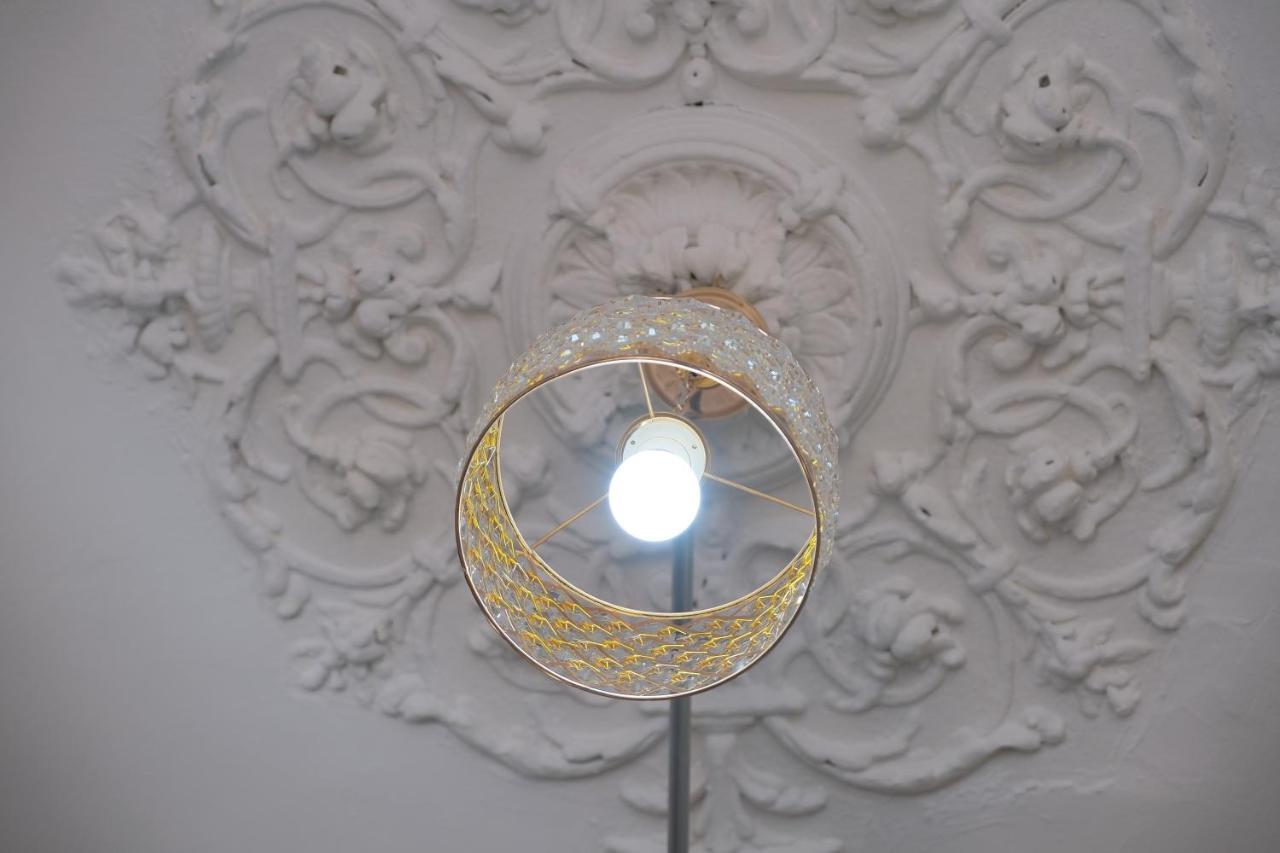 Adamantides Hotel Istanbul Bagian luar foto