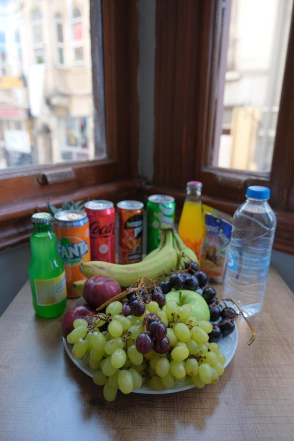 Adamantides Hotel Istanbul Bagian luar foto